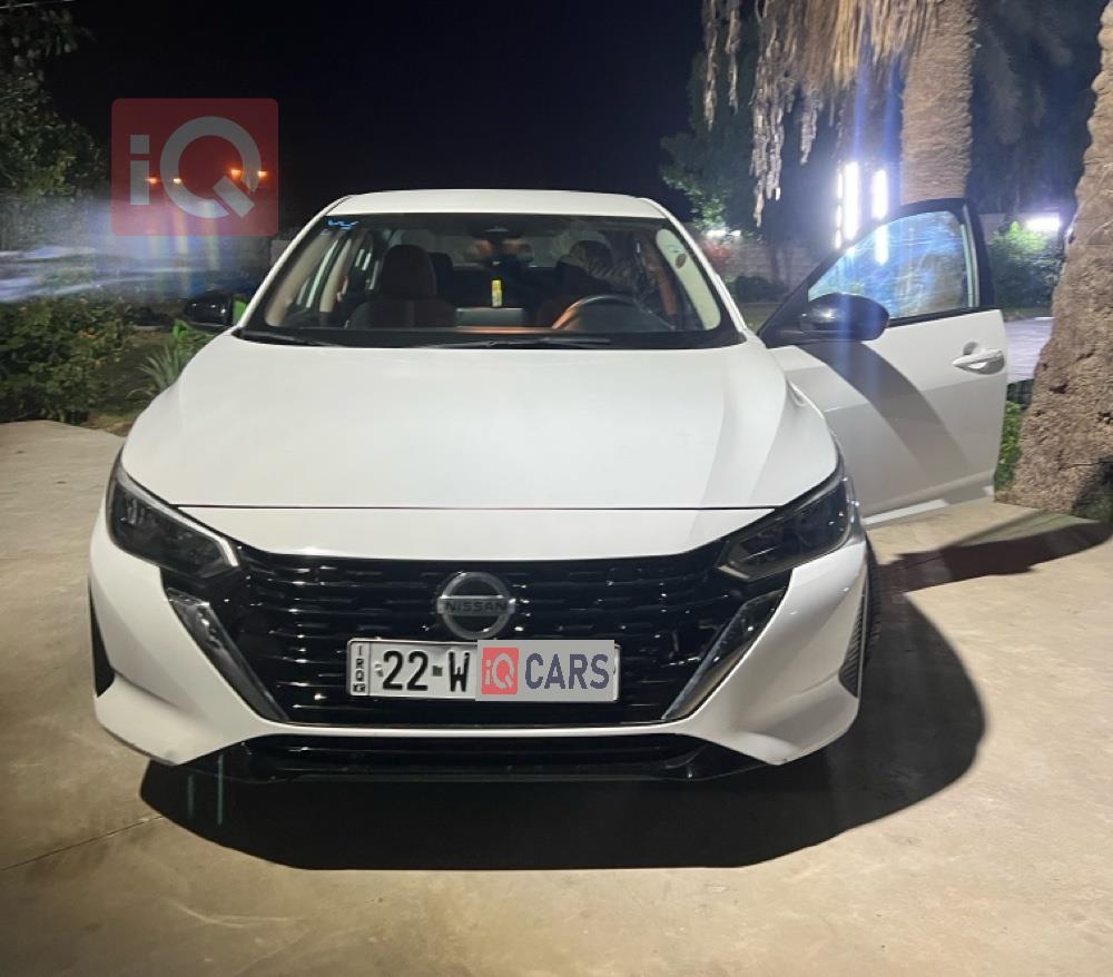 نیسان سێنترا